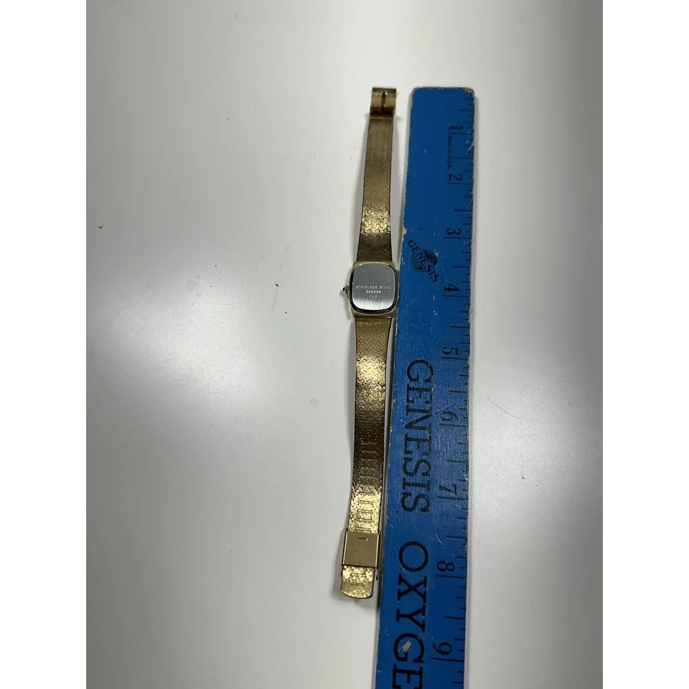 Geneva Gold Nugget Ladies‎ Watch Stainless Steel FLG Clasp 220566 Needs Battery